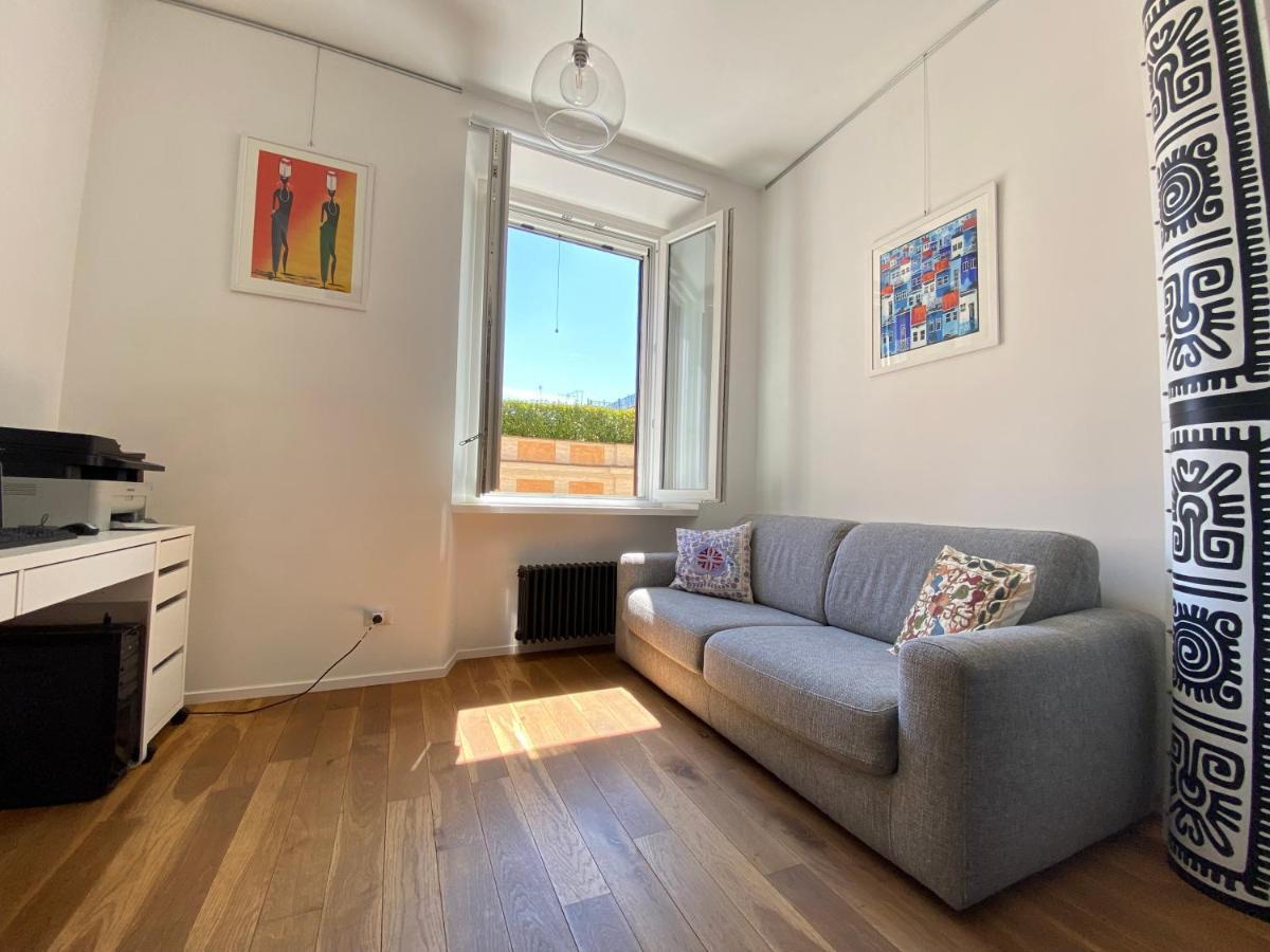 Leopardi Sweet Home Rom Exteriör bild
